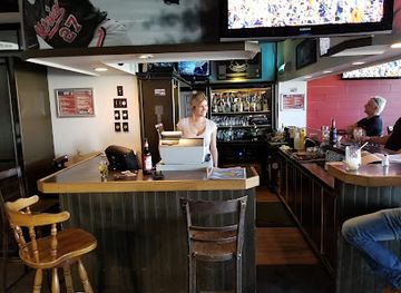 canada/eastern-townships/bar/bar-mi-vallon