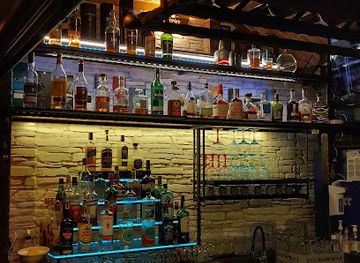 slovenia/koper/bar/pub-33