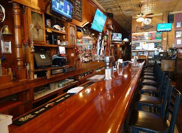 delaware/fenwick-island-state-park/bar/leons-at-the-beach