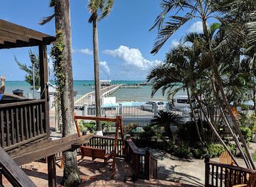 belize/belize-city/fort-george/bar/baymen-s-tavern