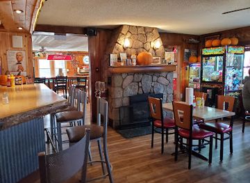 Foxy's Bar & Grill