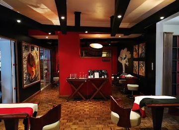 madagascar/diana/bar/dzama-cocktail-cafe-antananarivo