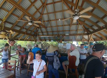 panama/ngabe-bugle-comarca/bar/drunken-monkey-bar-and-grill