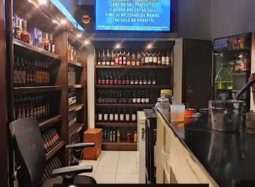 Cataratas bar