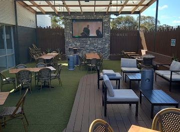 australia/southern-western-australia/bar/roxby-downs-tavern
