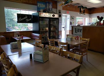 new-jersey/delaware-water-gap-national-recreation-area/bar/doughboy-s-of-the-poconos-pizza