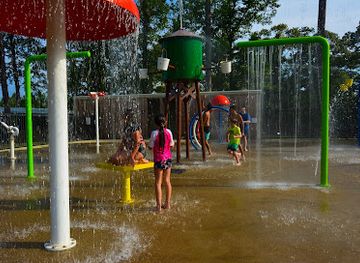 louisiana/toledo-bend-reservoir/bar/lost-frontier-rv-park-and-bar-grill