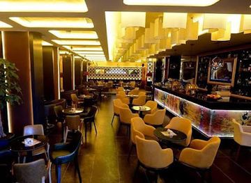 albania/skrapar/bar/plazza-lounge-bar
