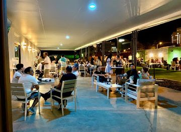 texas/abilene/bar/peacock-patio