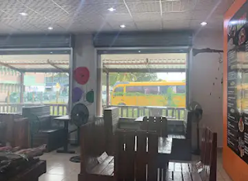 Eleven Bar y Restaurante