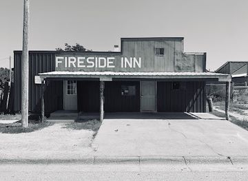 south-dakota/pine-ridge/bar/fireside-inn