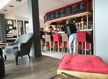 france/brittany-coast/bar/ho-penn-bar