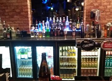 united-kingdom/east-of-england/bar/embassy-flares-red-room-peterborough