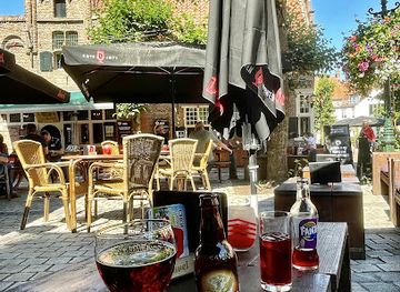 netherlands/amersfoort/bar/cafe-onder-de-linde