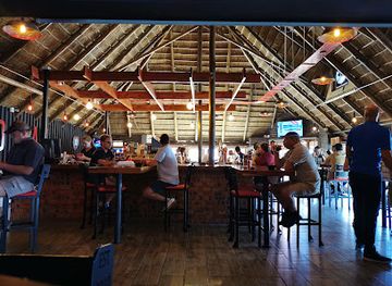 south-africa/free-state/bar/red-oak-bar-lounge-langenhovenpark