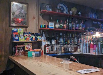 iowa/northeast-iowa/bar/short-s-place