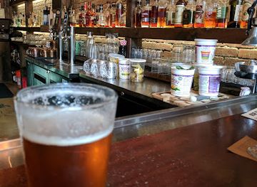 oregon/columbia-river-gorge/bar/whiskey-tango