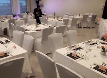 iceland/keflavik/bar/retturinn