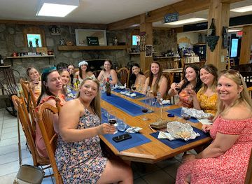 maryland/deep-creek-lake/bar/wine-cellar-at-deep-creek