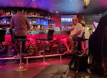 sint-maarten/cupecoy-beach/bar/we-lounge