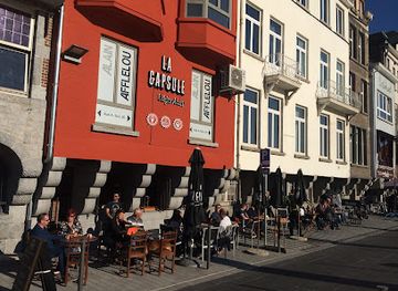 belgium/dinant/bar/la-capsule