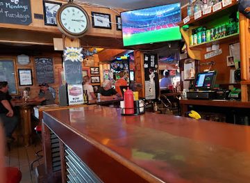 montana/absaroka-beartooth-wilderness/bar/del-s-bar-grill