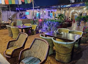 india/pushkar/bar/om-shiva-garden-restaurant