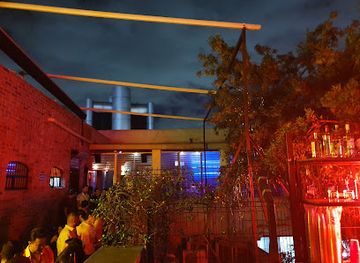 mexico/monterrey/bar/topazdeluxe