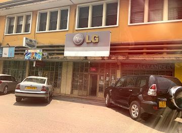 burundi/kanzigiri-natural-reserve/bar/vinotheque-zilliken