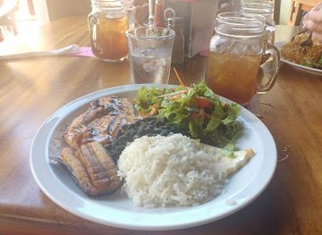 costa-rica/arenal-volcano-national-park/bar/tropical-lounge-bar