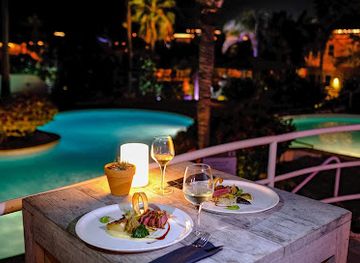 curacao/jan-thiel-beach/bar/salu-restaurant-bar