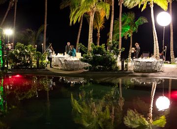 australia/whitsunday-islands/bar/bougainvillaea-bar