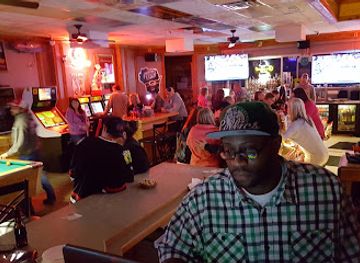 wisconsin/sheboygan/bar/what-s-up-bar-grill