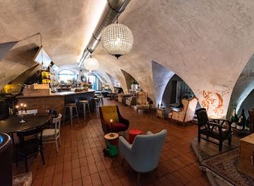 italy/south-tyrol/bar/black-sheep-bolzano