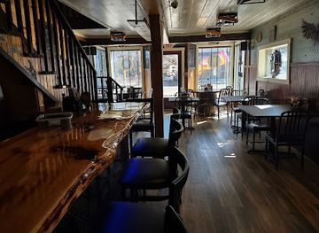 new-york/old-forge/bar/up-north-restaurant