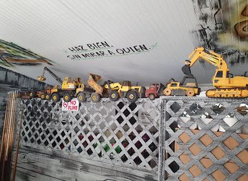 puerto-rico/camuy-river-cave-park/bar/bar-el-polillerin