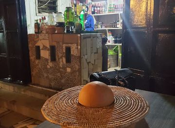 ghana/accra/cantonments/bar/evilla-wine-n-more