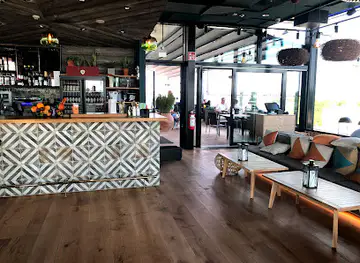 Walo Rooftop Bar