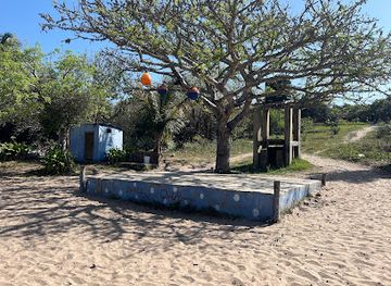 mozambique/inhaca-island/bar/cross-roads-pub