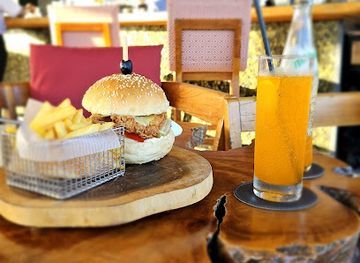 mauritius/grand-port/bar/karokan-bar