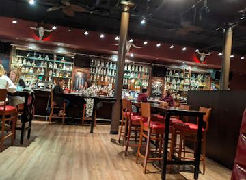 minnesota/saint-paul/lowertown/bar/barrio