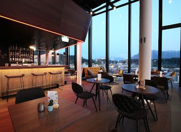 austria/salzburg/lehen/bar/hu-goes14-rooftop-bar-skybreakfast-hugoes14