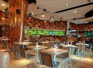 united-kingdom/manchester/salford-quays/bar/lime