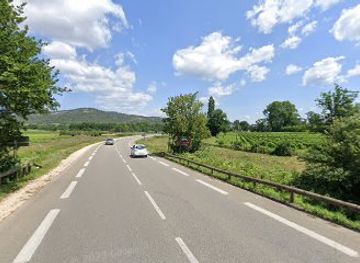 france/ardèche-gorges/bar/la-voiture-zac