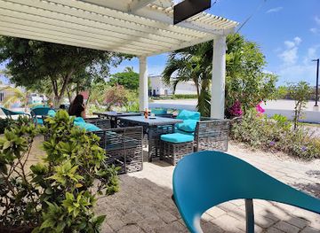 turks-and-caicos-islands/babalua-beach/bar/turks-wave-cafe