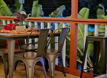 dominica/la-plaine/bar/fig-leaf-cafe-lounge