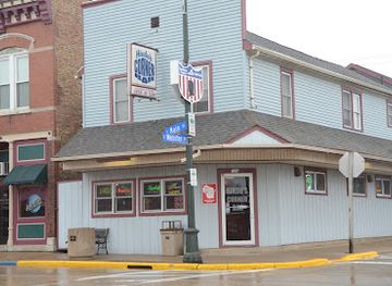 wisconsin/southwest-wisconsin/bar/hindu-s-corner-bar