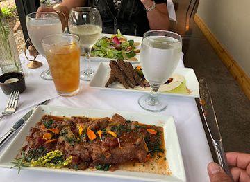 south-dakota/wind-cave-national-park/bar/buffalo-dreamer