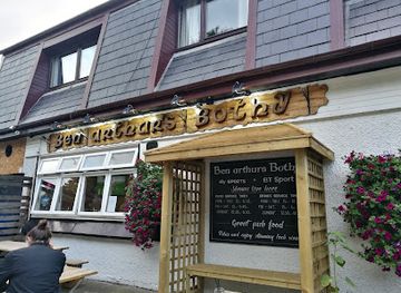 united-kingdom/loch-lomond-&-the-trossachs-national-park/bar/ben-arthur-bothy