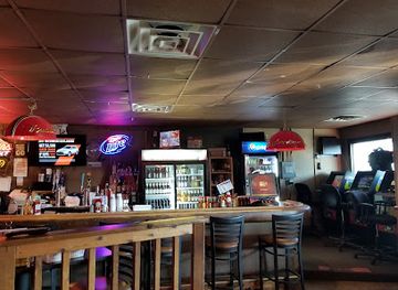 south-dakota/palisades-state-park/bar/sports-cabin